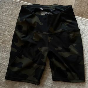 Camo biker shorts